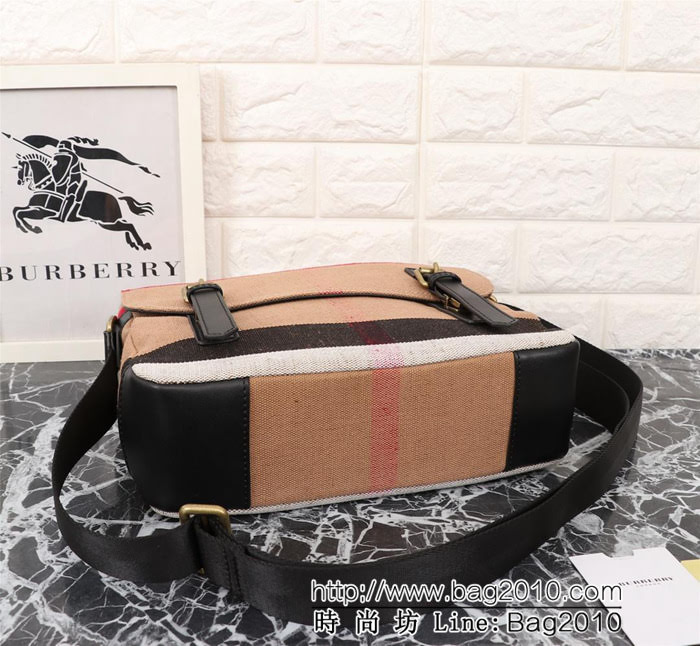 BURBERRY巴寶莉 Canvas 格紋信使包 奢華牛皮飾邊 39192  Bhq1305